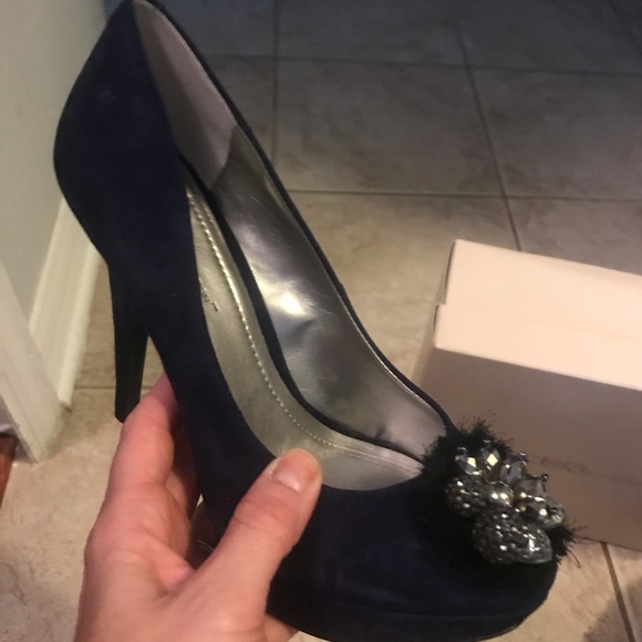 Worn once at wedding - Picture 4 of 5